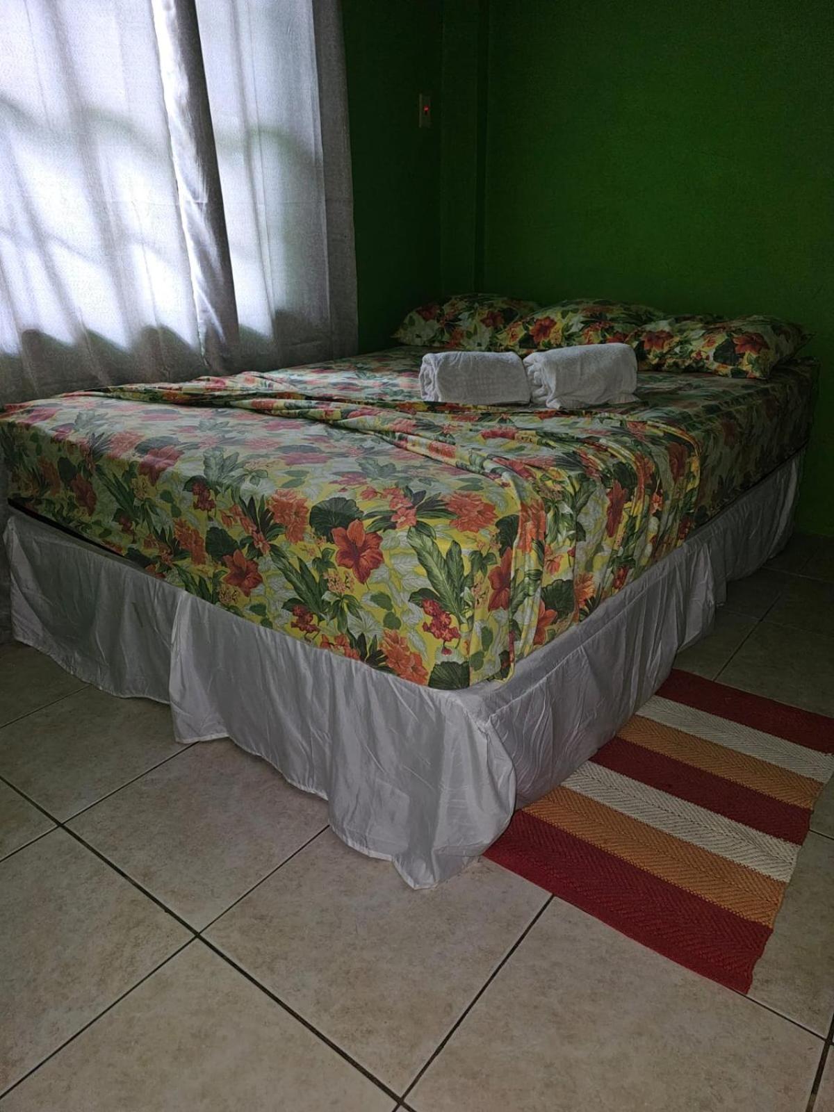 Fish Tobago Guesthouse Or Joy And Brandon Guesthouse Buccoo 部屋 写真